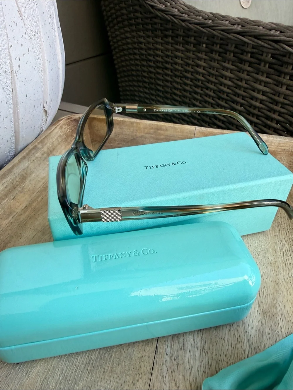 Auth Tiffany & Co Blue-light/non-RX eyeglasses TF 2070-b 8124 blue & rhinestones